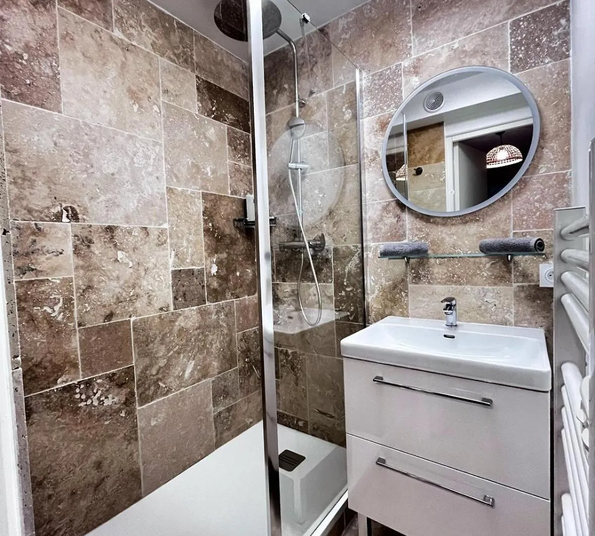 Studio Le Lagoon - Bourgoin Centre Apartamento